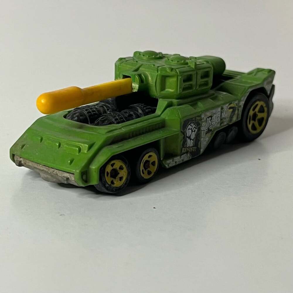 Hot Wheels Invader Green Tank Attack Pack Uprising Resist Victory